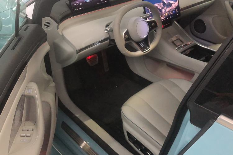 Used Hima Luxeed S7 2024 Pro Rear-Drive Long-Range Version Interior 2