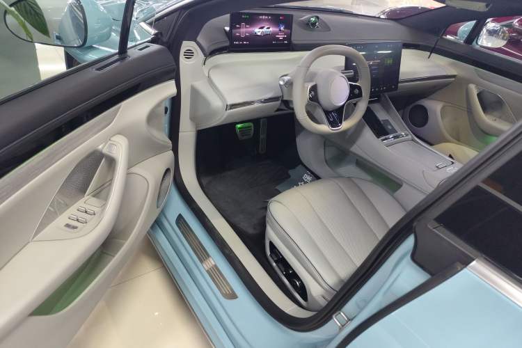 Used Hima Luxeed S7 2024 Pro Rear-Drive Long-Range Version Interior 3