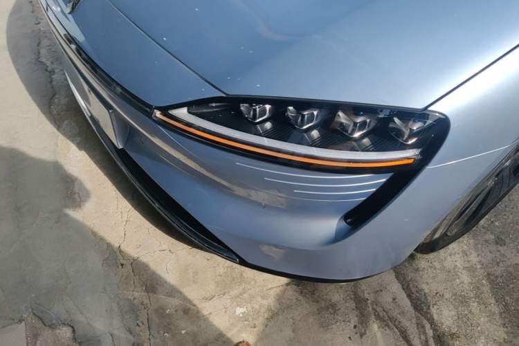 Used Hima Luxeed S7 2024 Max Rear-Drive Long-Range Intelligent Driving Version Left Front Headlight