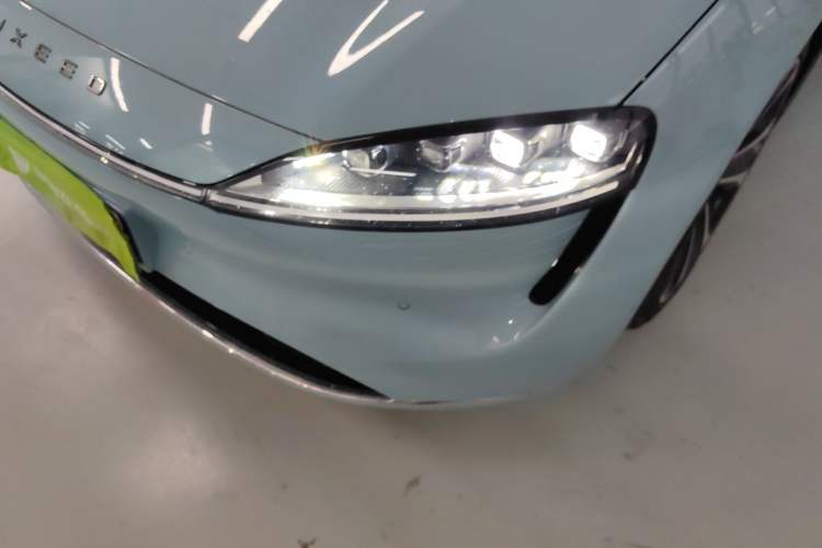 Used Hima Luxeed S7 2024 Ultra Four-Wheel Drive Flagship Edition Left Front Headlight
