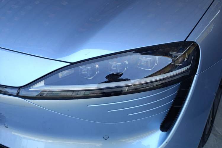 Used Hima Luxeed S7 2024 Max Rear-Drive Long-Range Intelligent Driving Version Left Front Headlight