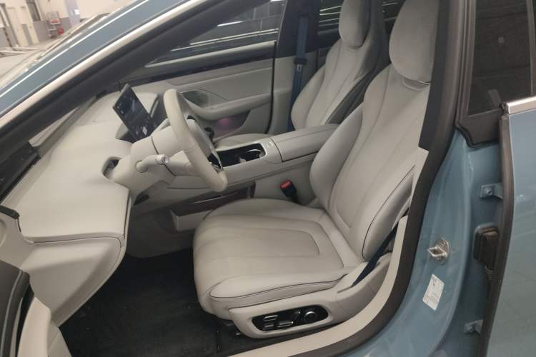 Used Hima Luxeed S7 2024 Pro Rear-Drive Long-Range Version Left Front Seat