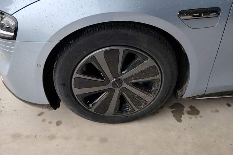Used Hima Luxeed S7 2024 Max Rear-Drive Long-Range Intelligent Driving Version Left Front Wheel Hub