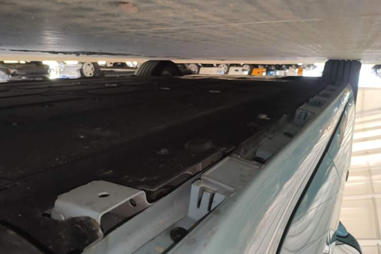 Used Hima Luxeed S7 2024 Max+ Rear-Drive Ultra-Range Intelligent Driving Edition Left Side Sill