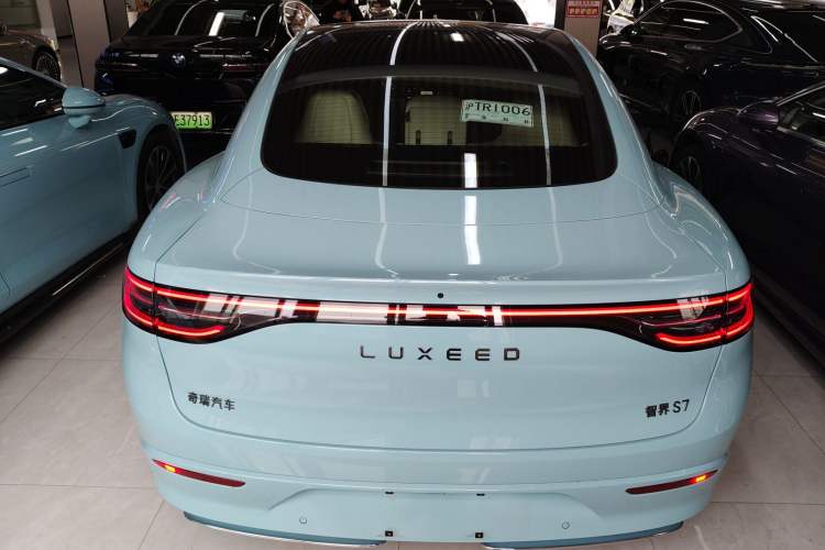 Used Hima Luxeed S7 2024 Ultra Four-Wheel Drive Flagship Edition Rear