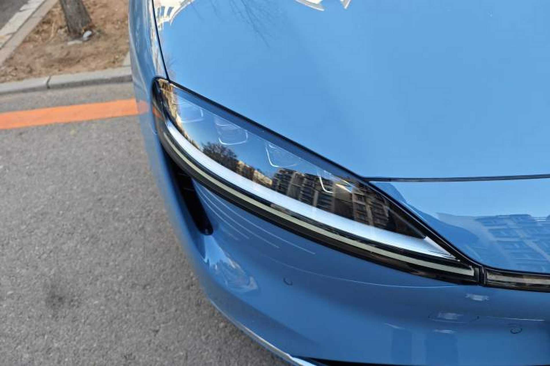 Used Hima Luxeed S7 2024 Max Rear-Drive Long-Range Intelligent Driving Version Right Front Headlight