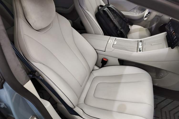Used Hima Luxeed S7 2024 Max+ Rear-Drive Ultra-Range Intelligent Driving Edition Right Front Seat