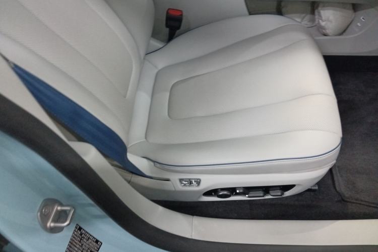 Used Hima Luxeed S7 2024 Ultra Four-Wheel Drive Flagship Edition Right Front Seat