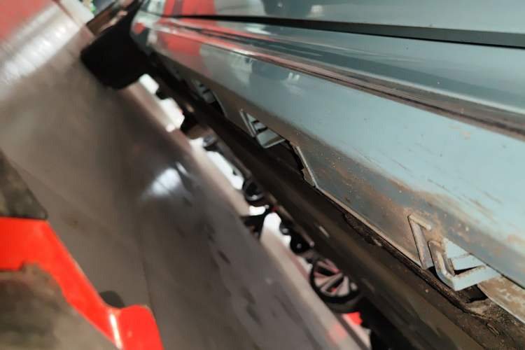 Used Hima Luxeed S7 2024 Ultra Four-Wheel Drive Flagship Edition Right Side Sill