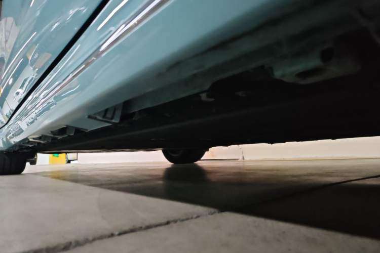 Used Hima Luxeed S7 2024 Max Right Side Sill