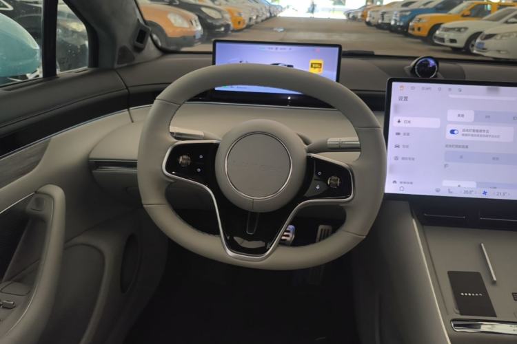 Used Hima Luxeed S7 2024 Max+ Rear-Drive Ultra-Range Intelligent Driving Edition Steering Wheel