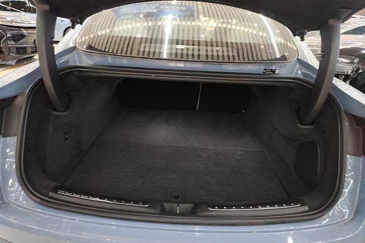 Used Hima Luxeed S7 2024 Max+ Rear-Drive Ultra-Range Intelligent Driving Edition Trunk