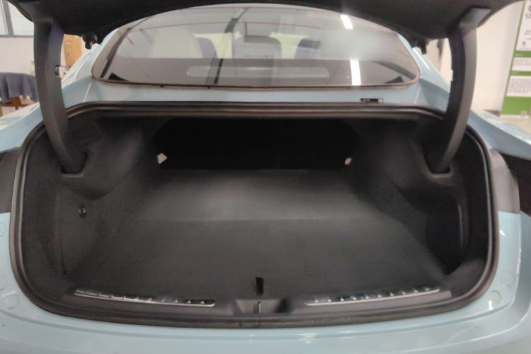 Used Hima Luxeed S7 2024 Ultra Four-Wheel Drive Flagship Edition Trunk