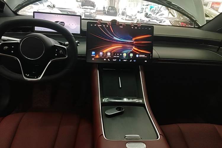 Used Hima Luxeed S7 2024 Max Rear-Drive Long-Range Intelligent Driving Version Audio And AC Panel
