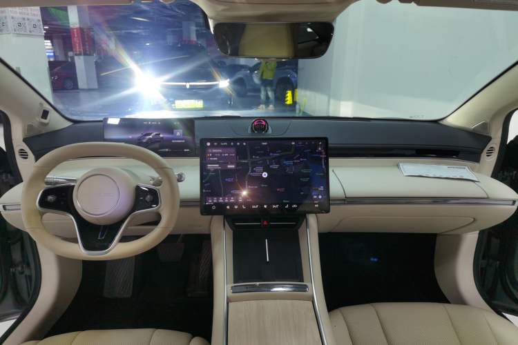 Used Hima Luxeed S7 2024 Max RS Four-Wheel-Drive Performance Edition Center Console