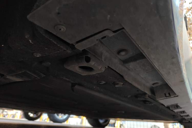 Used Hima Luxeed S7 2024 Max RS Four-Wheel-Drive Performance Edition Chassis Front Left