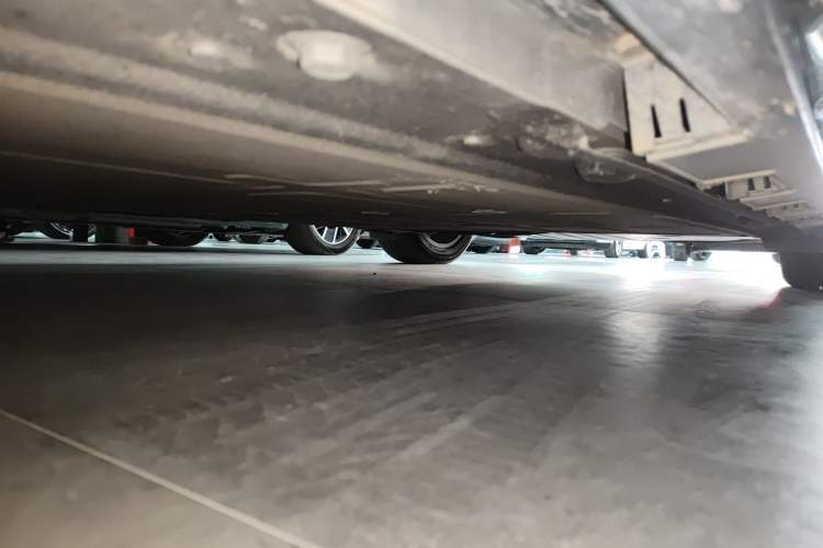 Used Hima Luxeed S7 2024 Max Chassis Front Left