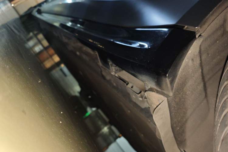 Used Hima Luxeed S7 2024 Max RS Chassis Rear Left