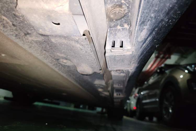 Used Hima Luxeed S7 2024 Ultra Four-Wheel Drive Flagship Edition Chassis Rear Right