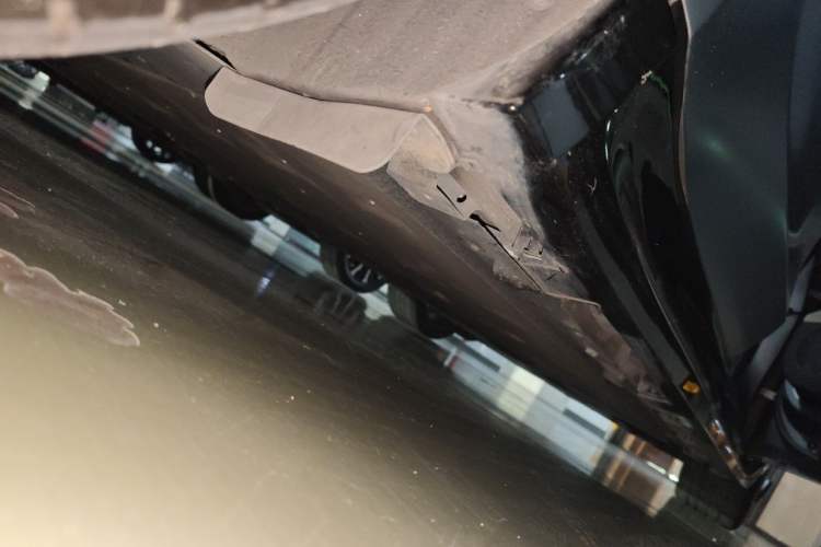 Used Hima Luxeed S7 2024 Max RS Chassis Rear Right