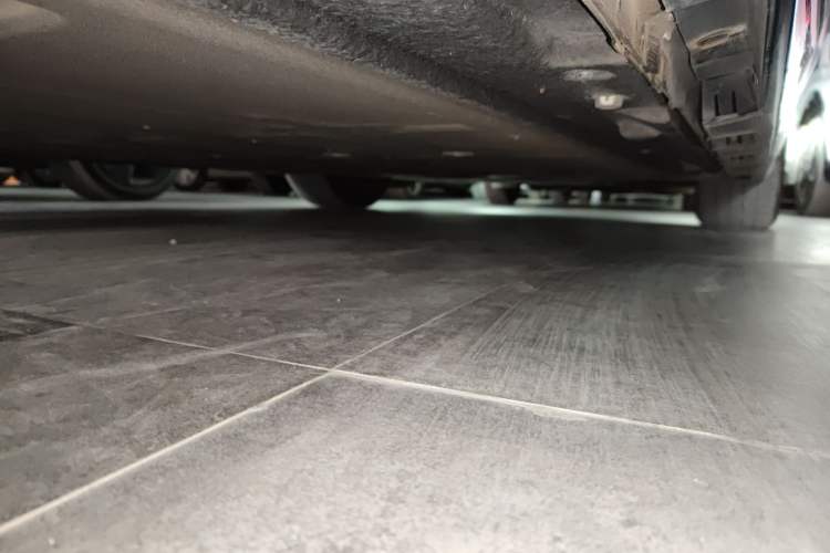 Used Hima Luxeed S7 2024 Max Chassis Rear Right
