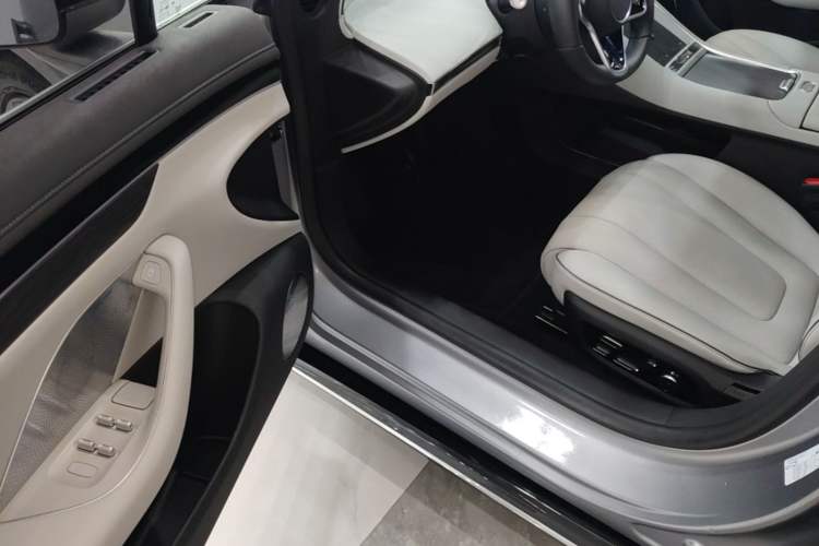 Used Hima Luxeed S7 2024 Max+ Rear-Drive Ultra-Range Intelligent Driving Edition Driver Seat