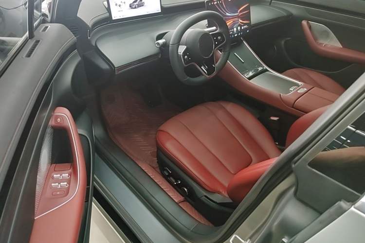 Used Hima Luxeed S7 2024 Max Rear-Drive Long-Range Intelligent Driving Version Driver Seat