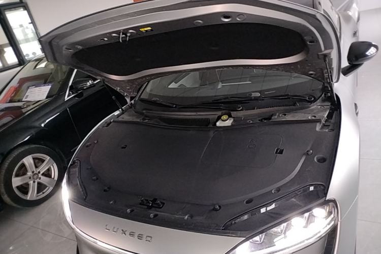 Used Hima Luxeed S7 2024 Max RS Four-Wheel-Drive Performance Edition Engine Bay