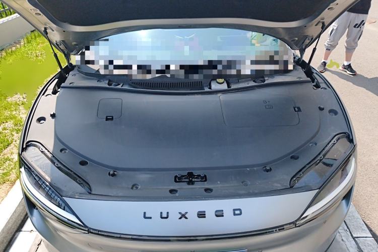 Used Hima Luxeed S7 2024 Pro Rear-Drive Long-Range Version Engine Bay