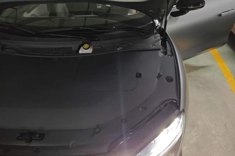 Used Hima Luxeed S7 2024 Max RS Four-Wheel-Drive Performance Edition Engine Bay Left