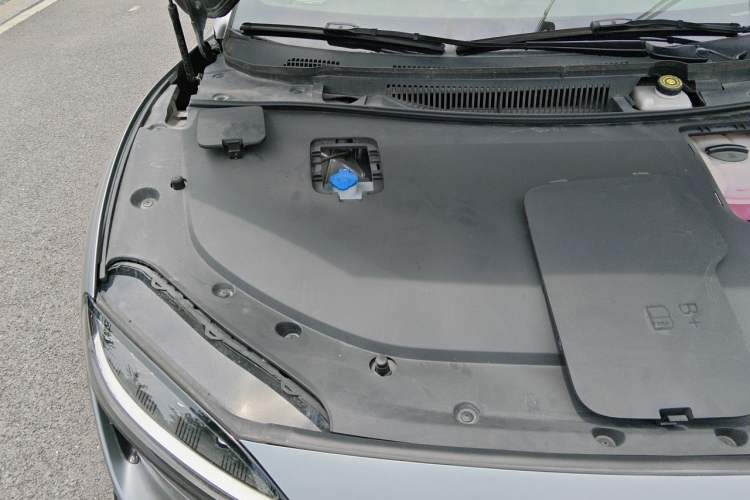 Used Hima Luxeed S7 2024 Max RS Four-Wheel-Drive Performance Edition Engine Bay Right