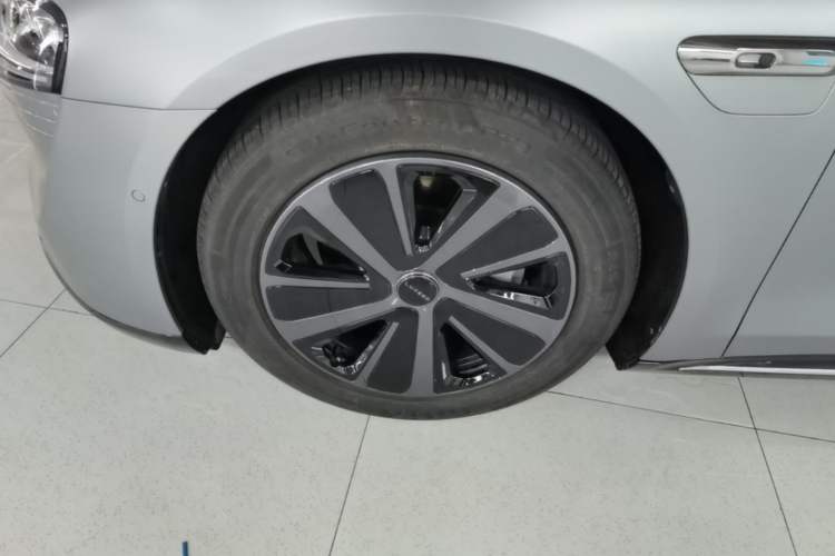 Used Hima Luxeed S7 2024 Max+ Rear-Drive Ultra-Range Intelligent Driving Edition Exterior 4