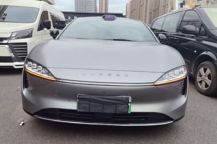 Used Hima Luxeed S7 2024 Max Rear-Drive Long-Range Intelligent Driving Version Front