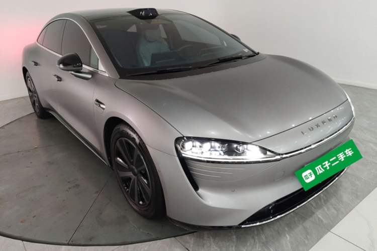 Used Hima Luxeed S7 2024 Max+ Rear-Drive Ultra-Range Intelligent Driving Edition Front Right 45 Deg