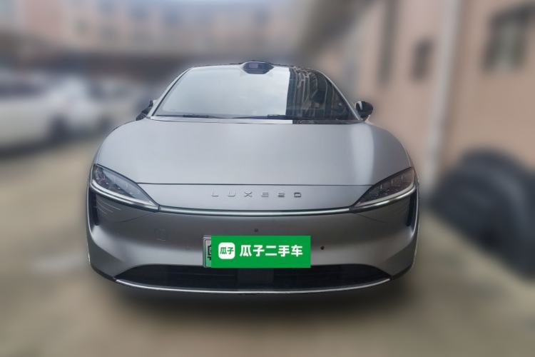 Used Hima Luxeed S7 2024 Max Rear-Drive Long-Range Intelligent Driving Version Front