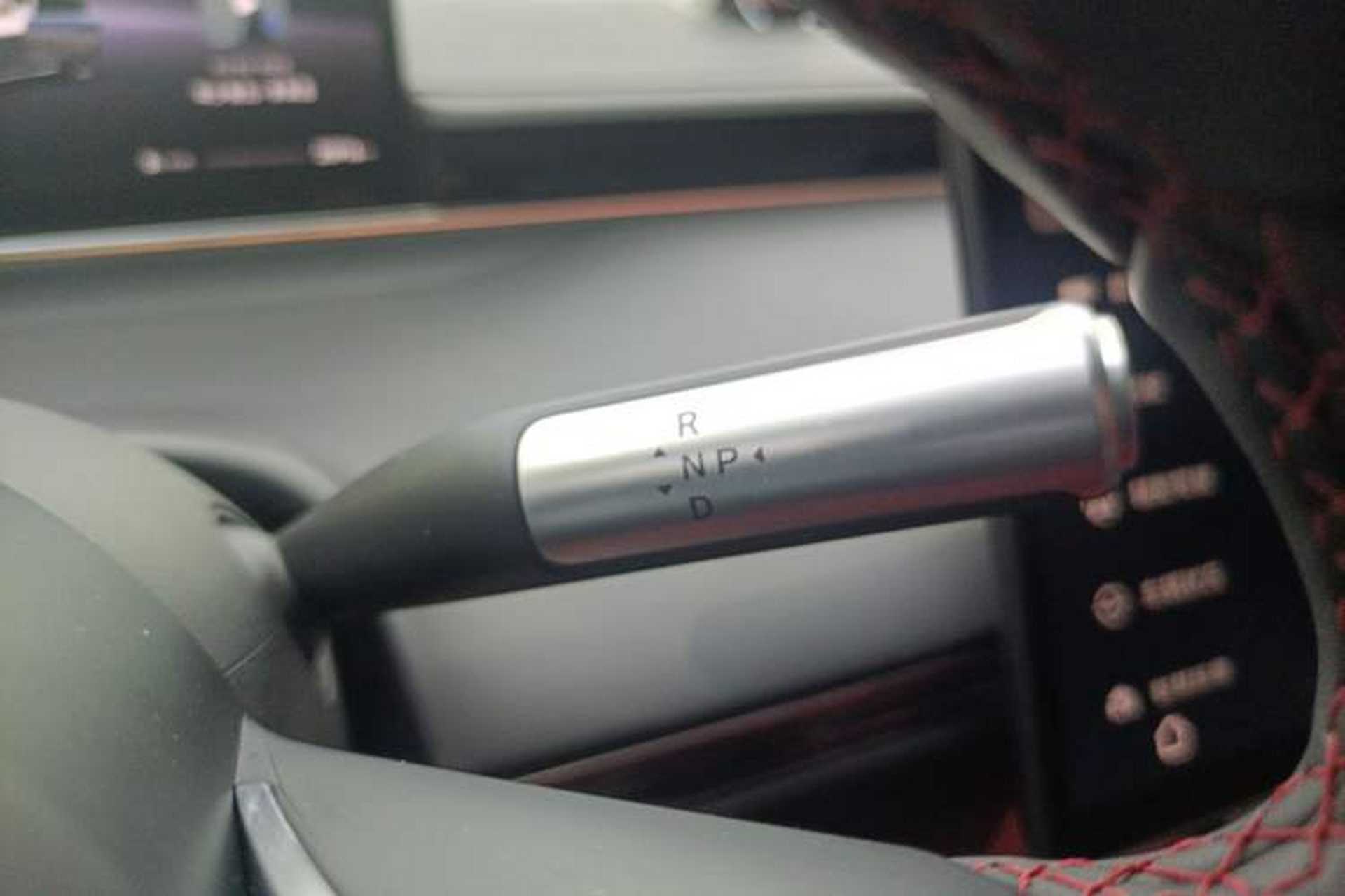 Used Hima Luxeed S7 2024 Max RS Four-Wheel-Drive Performance Edition Gear Lever