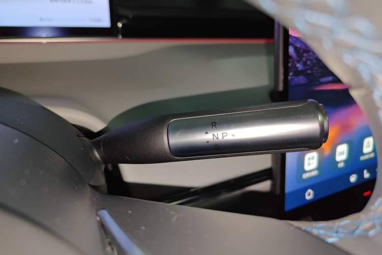 Used Hima Luxeed S7 2024 Max RS Four-Wheel-Drive Performance Edition Gear Lever