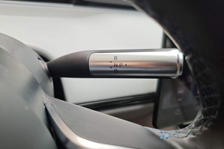 Used Hima Luxeed S7 2024 Max RS Four-Wheel-Drive Performance Edition Gear Lever