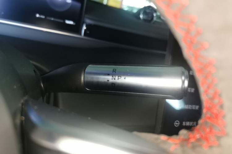 Used Hima Luxeed S7 2024 Ultra Four-Wheel Drive Flagship Edition Gear Lever