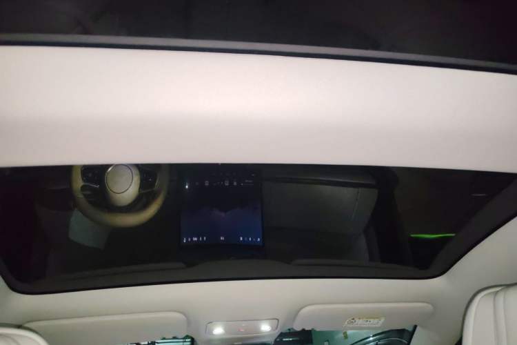 Used Hima Luxeed S7 2024 Ultra Four-Wheel Drive Flagship Edition Headliner