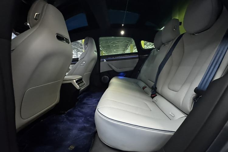 Used Hima Luxeed S7 2024 Max Interior 10