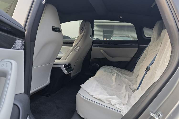 Used Hima Luxeed S7 2024 Max RS Interior 3