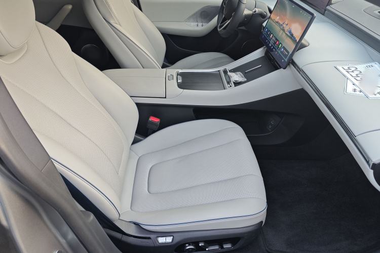 Used Hima Luxeed S7 2024 Max RS Interior 5