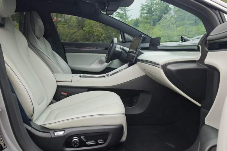 Used Hima Luxeed S7 2024 Pro Rear-Drive Long-Range Version Interior 7