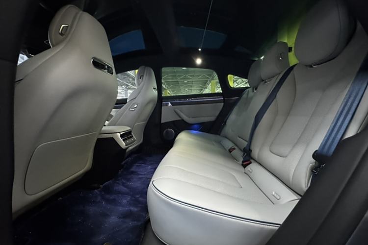 Used Hima Luxeed S7 2024 Max Interior 9