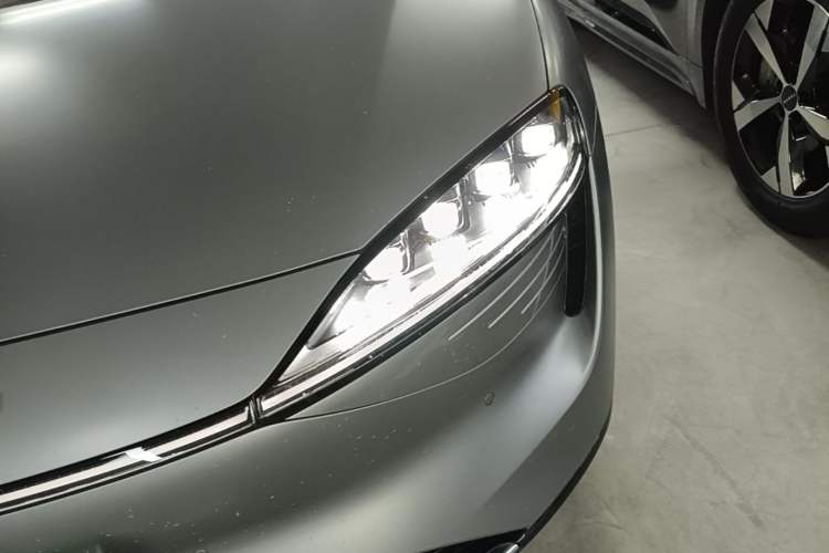 Used Hima Luxeed S7 2024 Max RS Four-Wheel-Drive Performance Edition Left Front Headlight