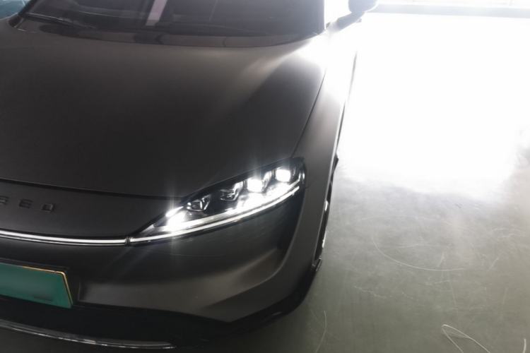 Used Hima Luxeed S7 2024 Ultra Four-Wheel Drive Flagship Edition Left Front Headlight