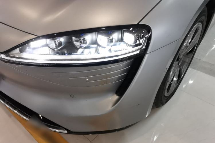 Used Hima Luxeed S7 2024 Max Rear-Drive Long-Range Intelligent Driving Version Left Front Headlight