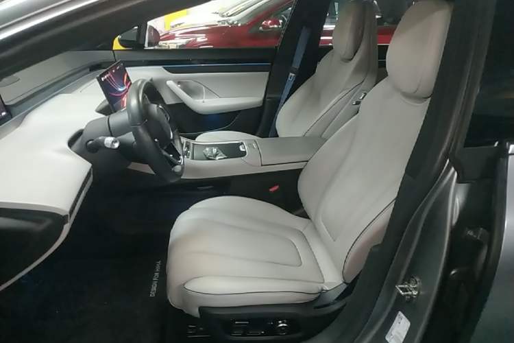 Used Hima Luxeed S7 2024 Max RS Left Front Seat