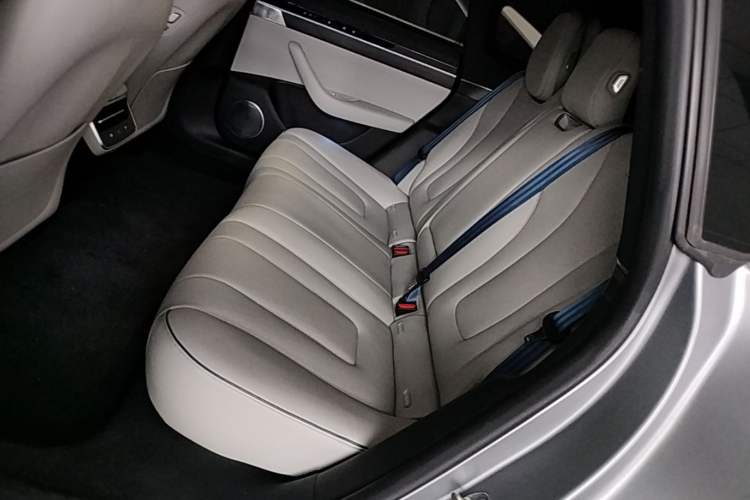 Used Hima Luxeed S7 2024 Max RS Four-Wheel-Drive Performance Edition Left Rear Seat